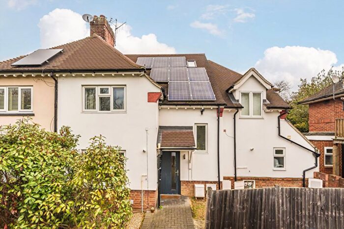 1 Bedroom Flat To Rent In Glebe Side, Twickenham, TW1