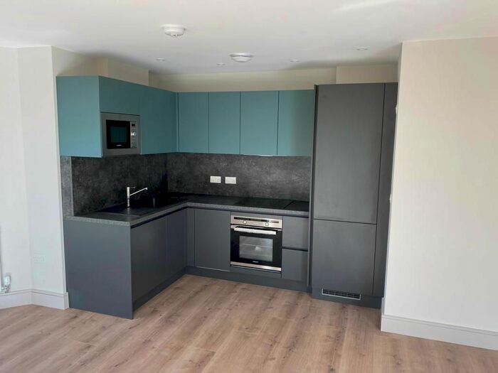 1 Bedroom Flat To Rent In Bailey House, 25 The Slade, Tonbridge TN9