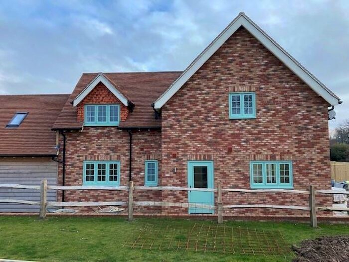 4 Bedroom Detached House For Sale In New Road, Herstmonceux, Hailsham, BN27