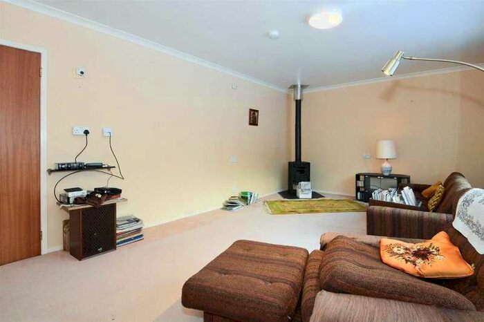 3 Bedroom Detached Bungalow For Sale In Langbar, Fort William Road, Newtonmore, PH20