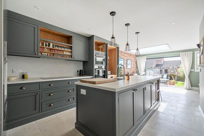 3 Bedroom Semi Detached House For Sale In Stratford Road, Salisbury, SP1