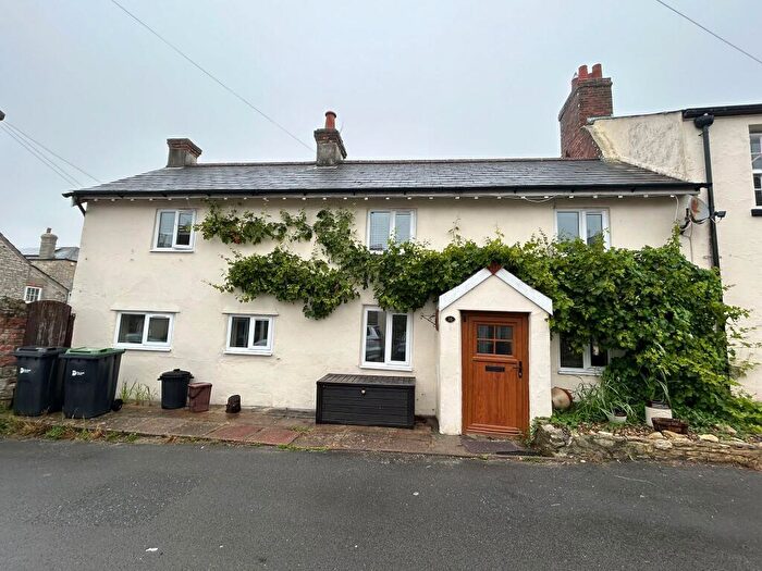 2 Bedroom House To Rent In Elwell Street, Weymouth, DT3
