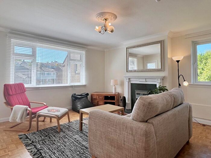 3 Bedroom Flat To Rent In Orchard Brae Gardens, Craigleith, Edinburgh, EH4