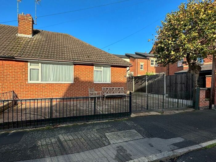 2 Bedroom Bungalow To Rent In Selwyn Street, Derby, DE22