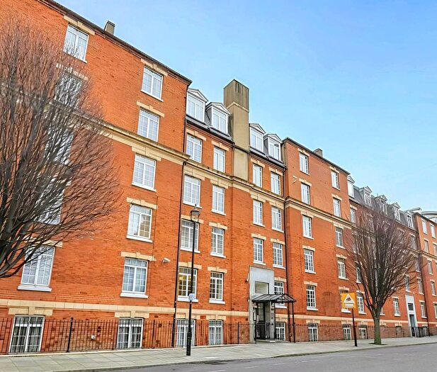 1 Bedroom Flat To Rent In Harrowby Street, Marylebone, London, W1H