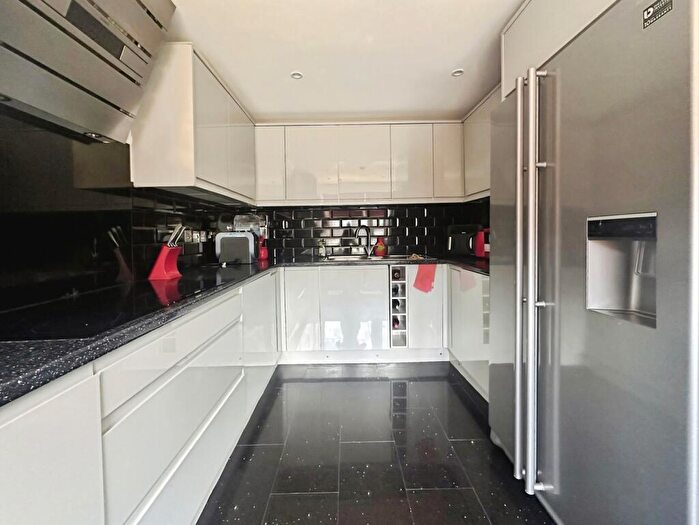 4 Bedroom Terraced House To Rent In Cobbett Close, East Malling, West Malling, Kent, ME19