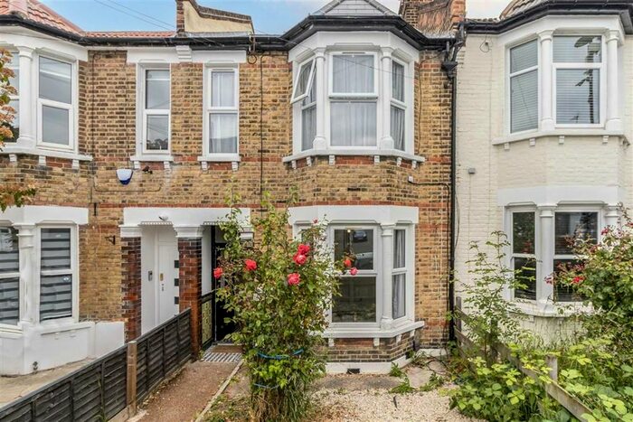 1 Bedroom Flat To Rent In Nightingale Grove, London, SE13