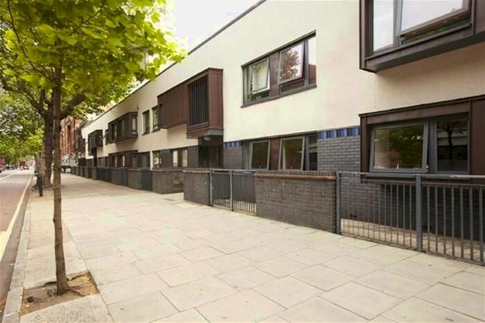1 Bedroom Flat To Rent In Waterloo Road, Waterloo, SE1