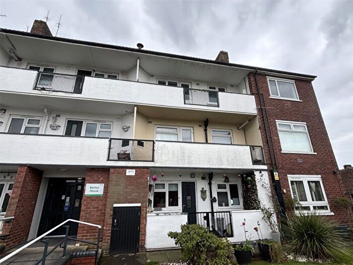 3 Bedroom Apartment For Sale In Barton House, Moss Meadow Road, Salford, M6