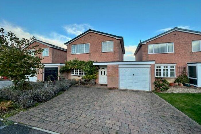 3 Bedroom Property To Rent In East Leake, Loughborough, LE12