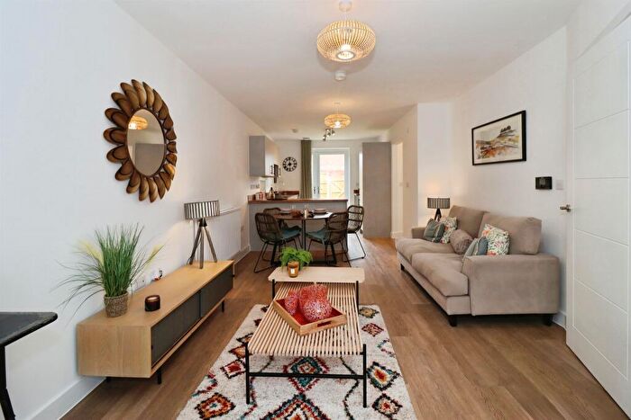 3 Bedroom Town House For Sale In One Lockleaze, Bristol, BS7