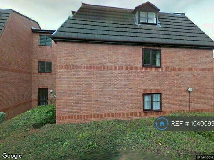 1 Bedroom Flat To Rent In Gladbeck Way, Enfield, EN2
