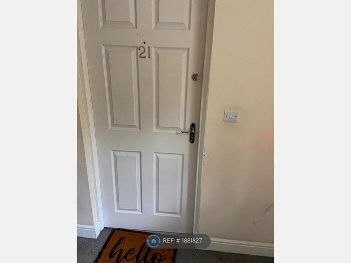 2 Bedroom Flat To Rent In Aveling Drive, Banks, Southport, PR9