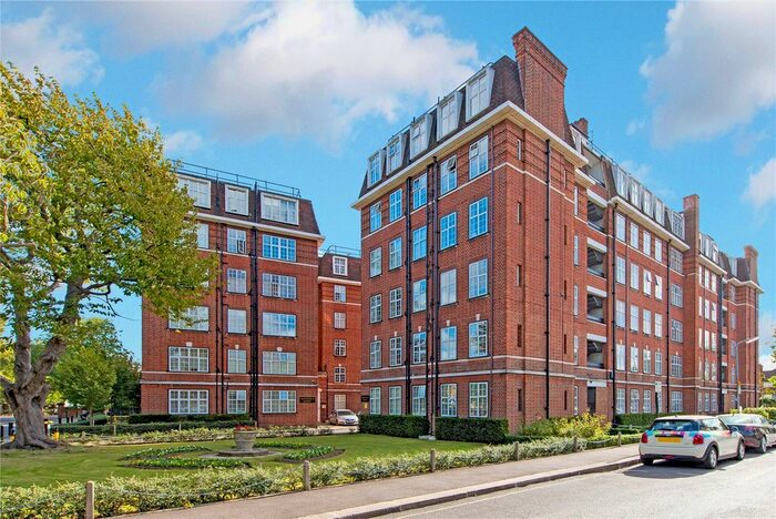 2 Bedroom Flat To Rent In Heathfield Court, Heathfield Terrace, W4