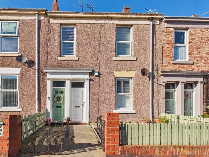 2 Bedroom Apartment For Sale In Grey Street, North Shields, NE30