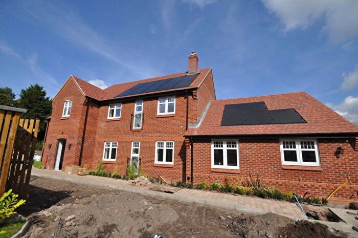 2 Bedroom Flat To Rent In Ridgewood Court, High Street, Kinver, DY7