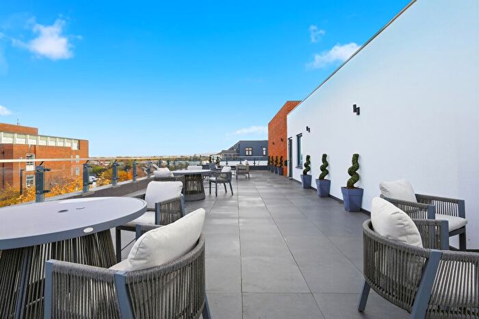 1 Bedroom Apartment For Sale In New Street, Aylesbury, HP20