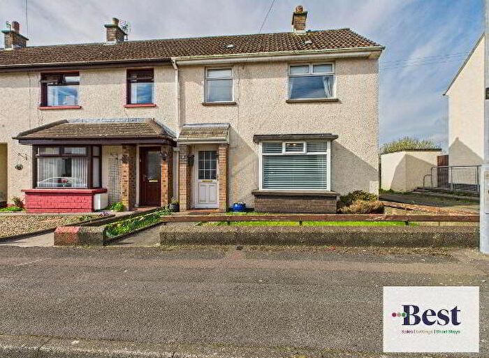 3 Bedroom Terrace House For Sale In Bellair Park, Larne, BT40