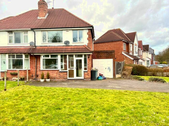 3 Bedroom Semi-Detached House To Rent In Delves Green Road, Walsall WS5