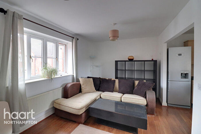 1 Bedroom Terraced House To Rent In Connolly Road, Northampton, NN5