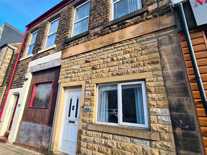 2 Bedroom Terraced House For Sale In Station Road, Hadfield, Glossop, Derbyshire, SK13
