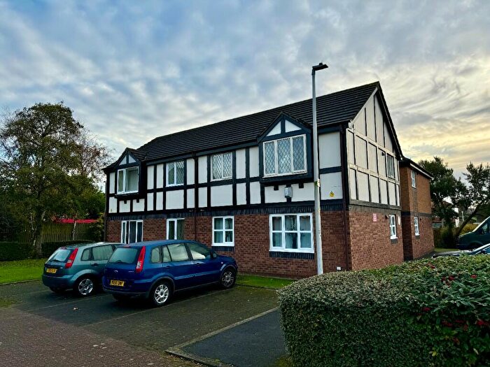 1 Bedroom Flat For Sale In Greenfinch Court, Blackpool, Lancashire, FY3