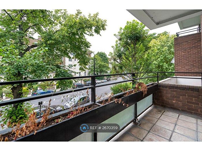 2 Bedroom Flat To Rent In Darwin Court, London, NW1