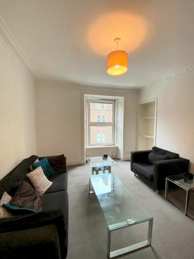 2 Bedroom Flat To Rent In Park Avenue, Baxter Park, Dundee, DD4