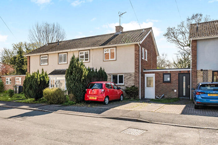 3 Bedroom Semi Detached House For Sale In Moonrakers, Devizes, SN10