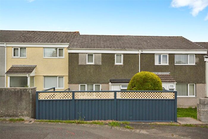 3 Bedroom Terraced House For Sale In Mothecombe Walk, Plymouth, PL6