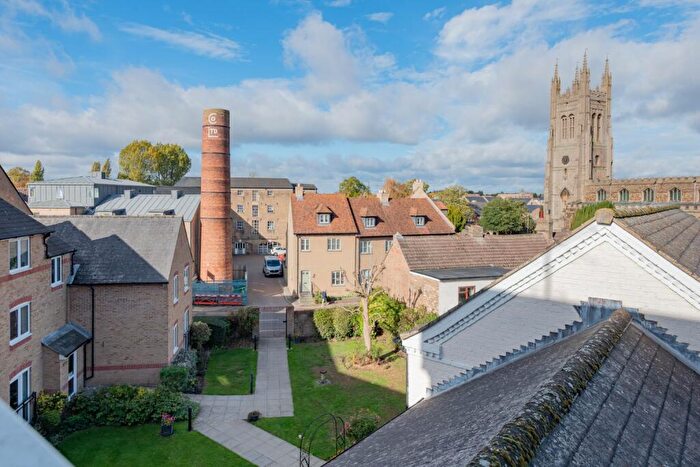 2 Bedroom Apartment For Sale In Waterside Court, Church Street, St. Neots, Cambridgeshire, PE19