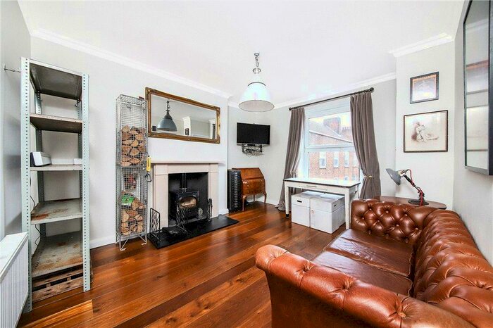 2 Bedroom Apartment To Rent In Warburton House, Warburton Street, London, E8