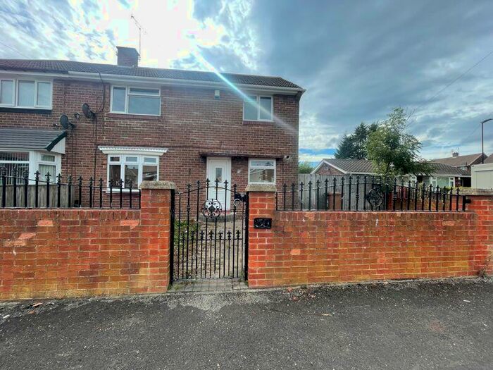 3 Bedroom Semi-Detached House To Rent In Gillingham Road, Grindon, Sunderland, SR4