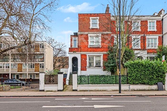 Flat To Rent In Camden Road, Camden, N7