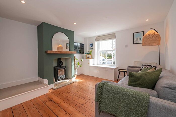 2 Bedroom Terraced House For Sale In The Street, Ash, CT3