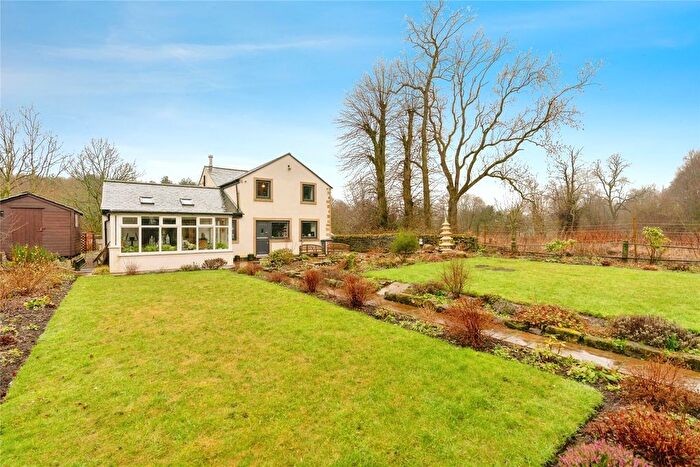 4 Bedroom Detached House For Sale In Spring Grove, Colne, Lancashire, BB8