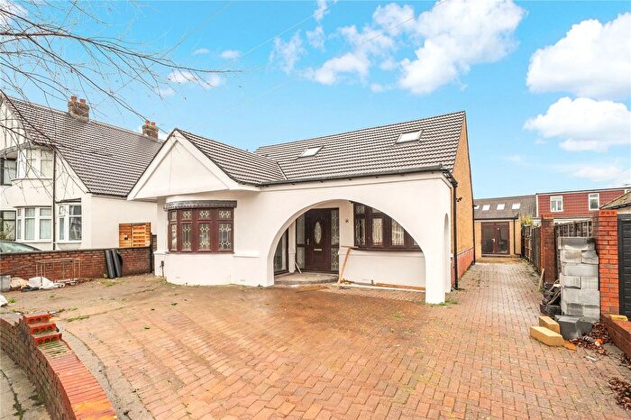 5 Bedroom Bungalow For Sale In Borrowdale Avenue, Harrow, HA3