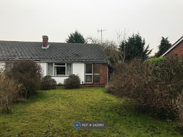 2 Bedroom Terraced House To Rent In Tavistock Road, Cambridge, CB4