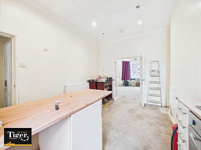 1 Bedroom Flat For Sale In Keswick Road, Blackpool, FY1