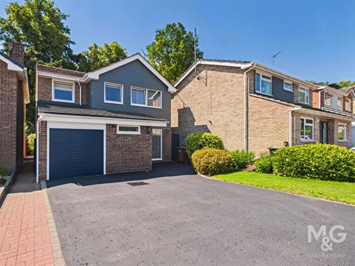 4 Bedroom Detached House For Sale In Plovers Way, Bury St. Edmunds, IP33