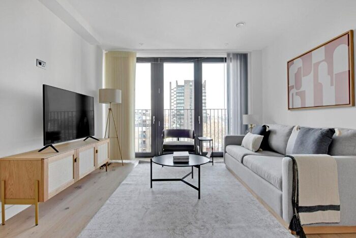 1 Bedroom Apartment To Rent In Golden Lane, London, EC1Y