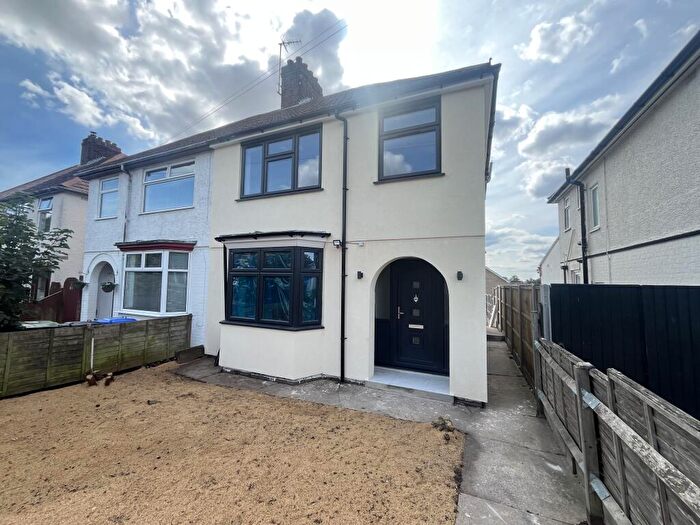 3 Bedroom House To Rent In Oulton Road, Lowestoft, NR32