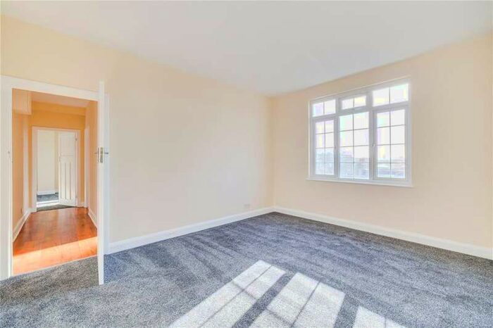 1 Bedroom Apartment To Rent In Charleville Court, Charleville Road, London, W14