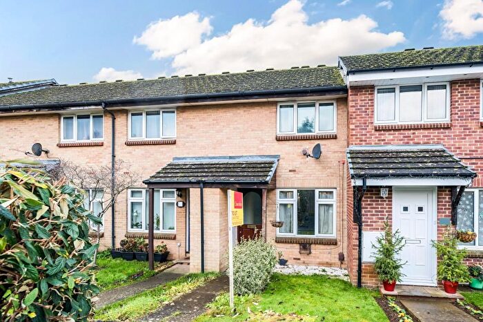 2 Bedroom Terraced House To Rent In Kidlington, Oxfordshire, OX5