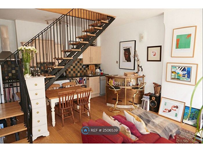 1 Bedroom Terraced House To Rent In Pendulum Mews, London, E8