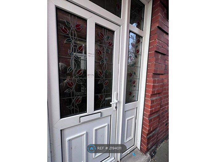 3 Bedroom Semi-Detached House To Rent In The Avenue, Stoke-On-Trent, ST4