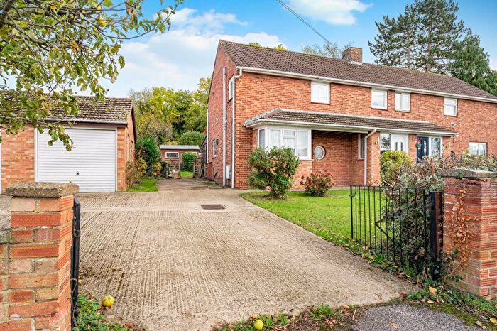 3 Bedroom Semi-Detached House For Sale In Parkway, Bow Brickhill, Milton Keynes, MK17