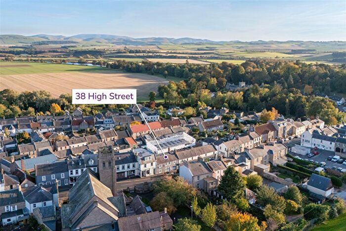 4 Bedroom Terraced House For Sale In High Street, Coldstream, TD12