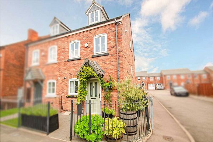 3 Bedroom Semi-Detached House For Sale In Brownhills Road, Walsall Wood, WS8