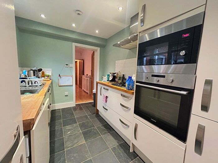 2 Bedroom Terraced House To Rent In Pointout Road, Southampton, Hampshire, SO16